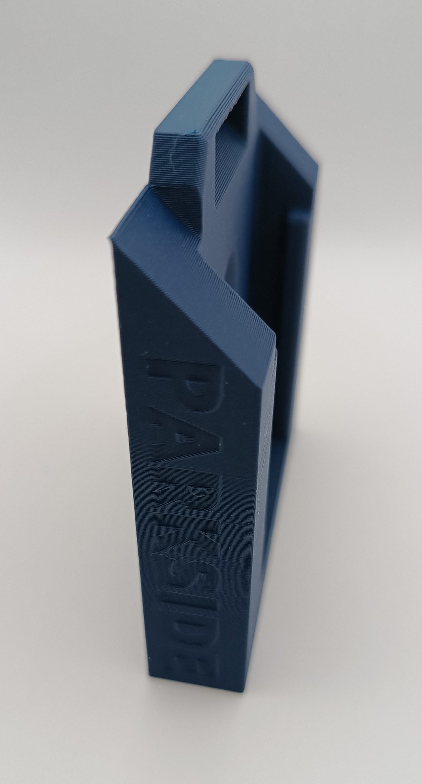 Dispozitiv pentru fixare compatibil cu acumulatorii Parkside X20V (20% reducere pentru minim 2 buc. achizitionate)