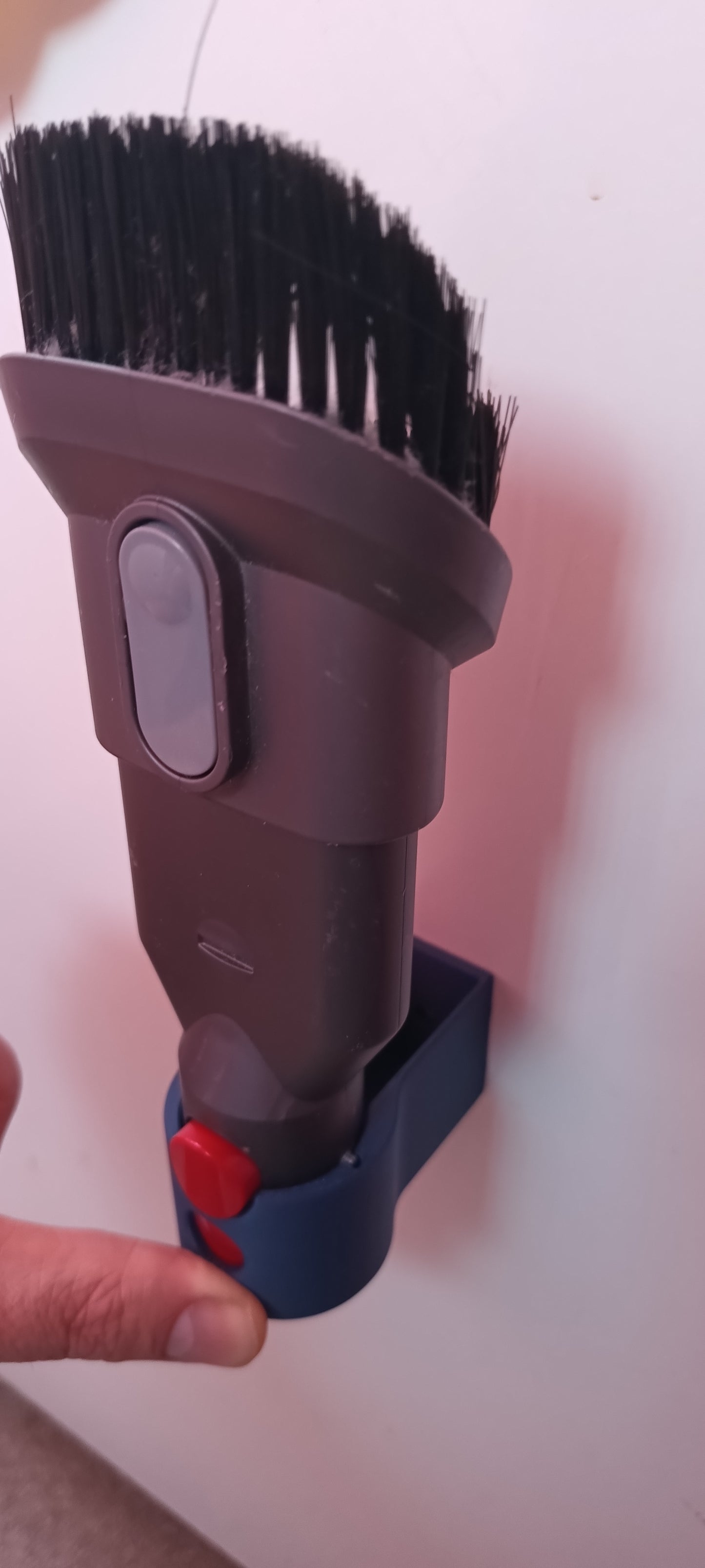 Suport fixare (vertical) pentru accesoriile Dyson