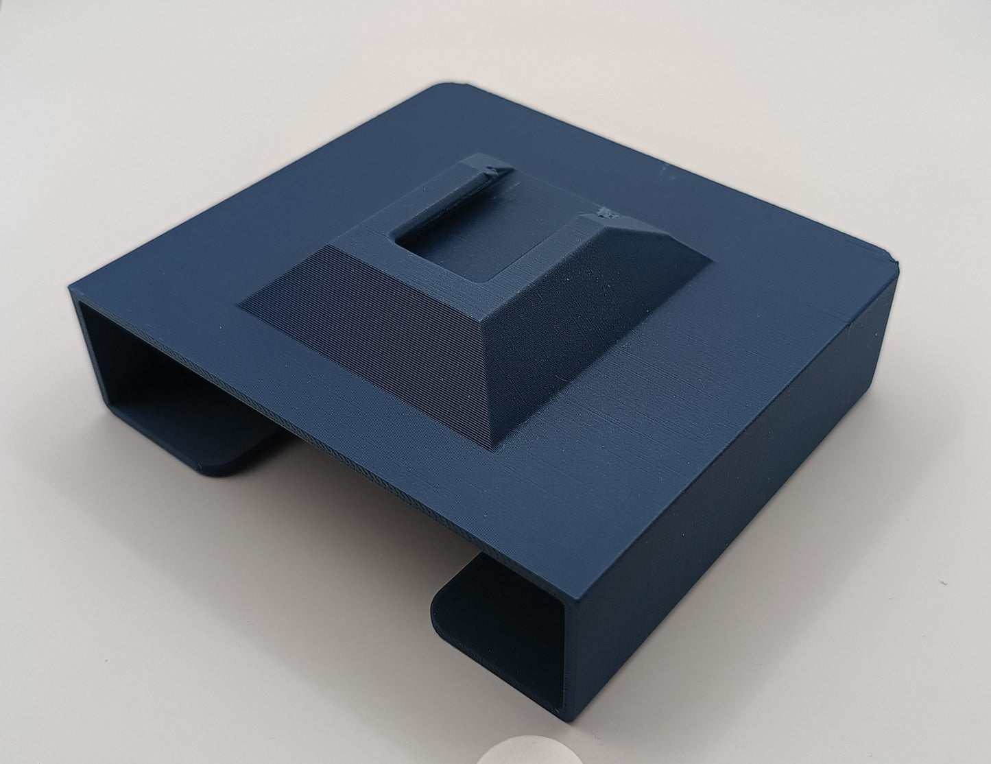 Suport telefon auto compatibil YouClip, accesoriu auto printat 3D în România