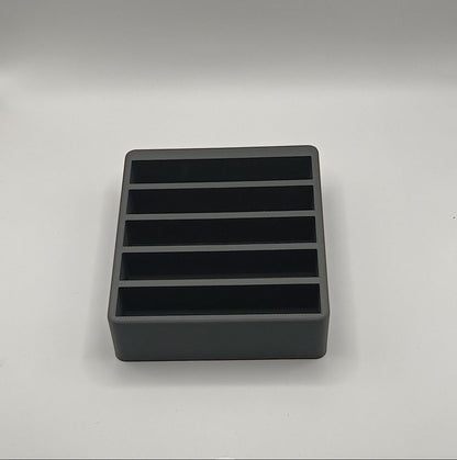 Organizator Profesional 3D pentru 5 Folii Protecție Ecran – Suport Desktop pentru Dealeri GSM & Service IT