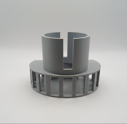 Deflector aer cald pentru rulotă realizat din PETG rezistent termic, culoare negru mat, design ergonomic pentru direcționarea fluxului de aer