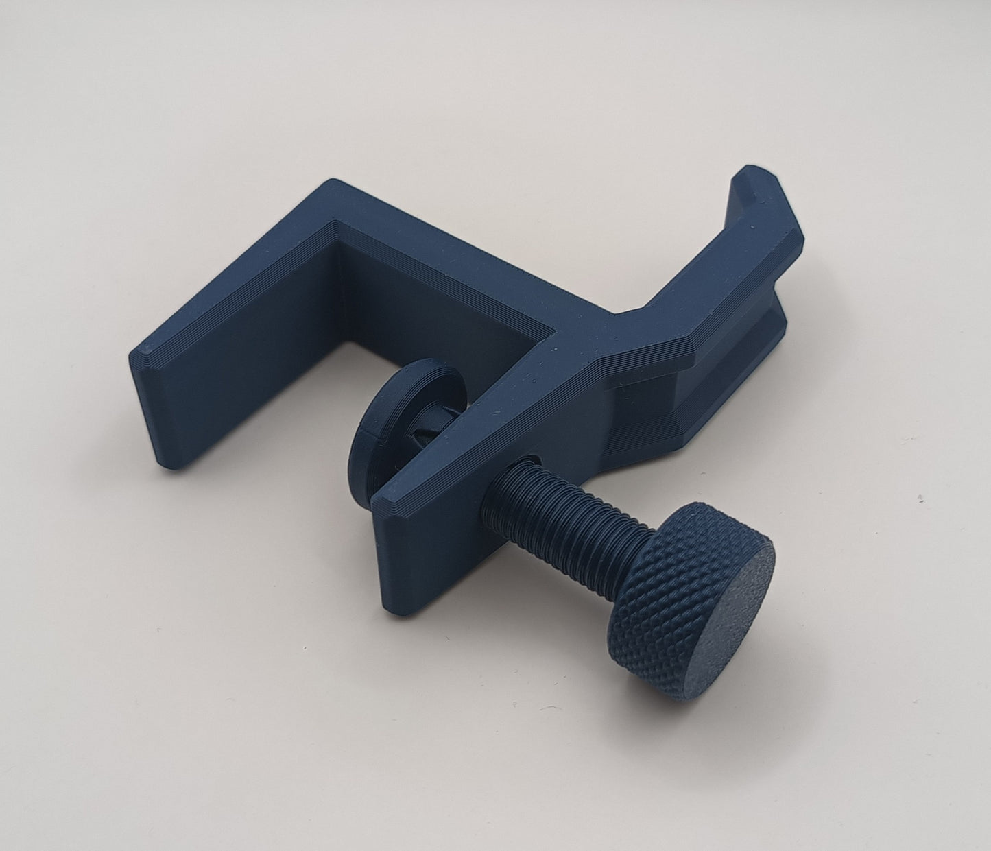 Suport de căști pentru birou cu fixare prin șurub de plastic, printat 3D