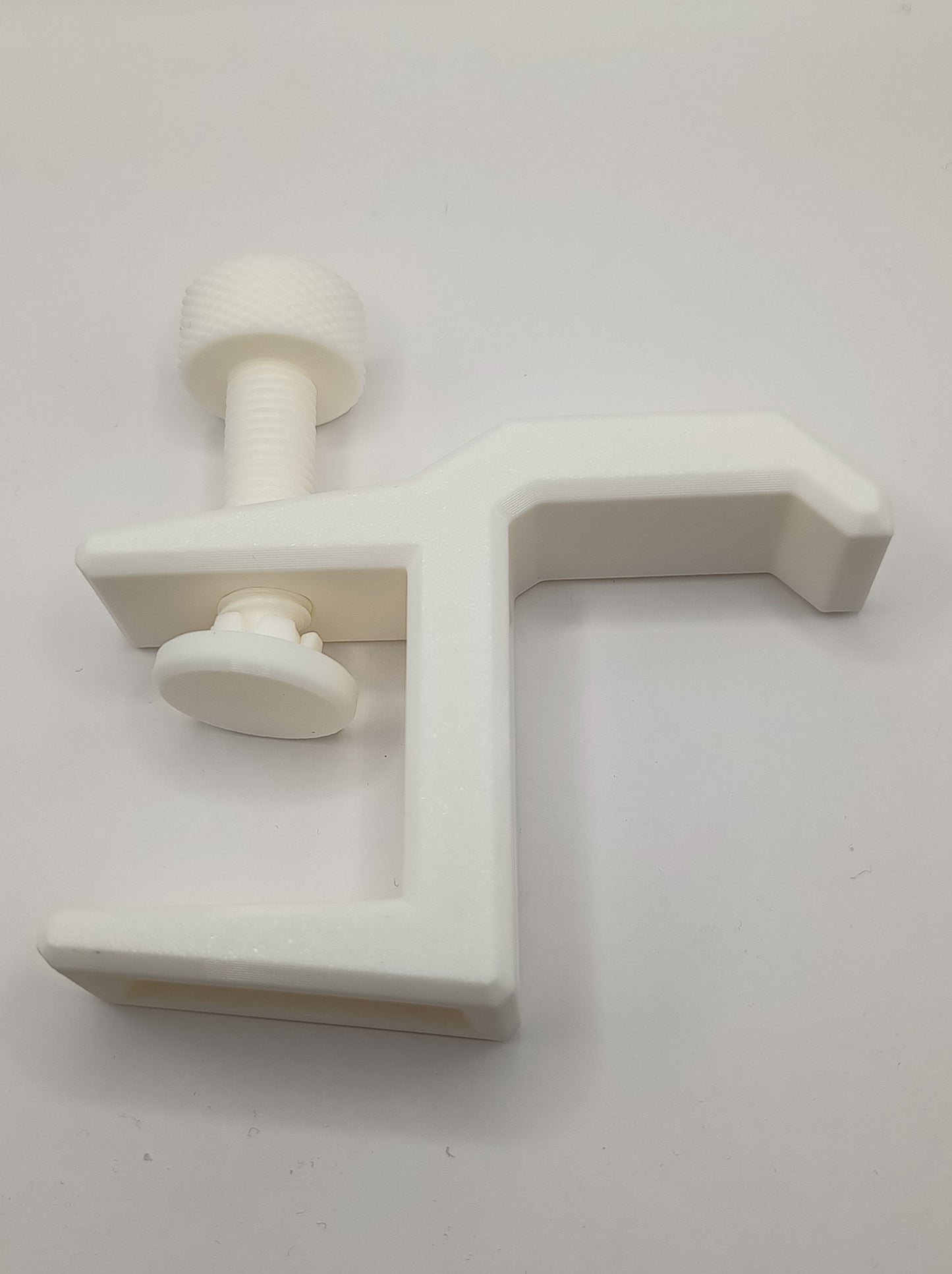 Suport de căști pentru birou cu fixare prin șurub – accesoriu 3D print practic