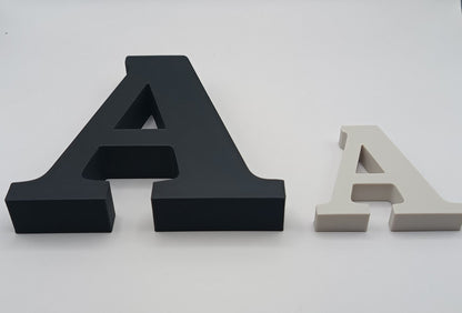 Litere 3D Personalizabile din PLA – Dimensiuni 5 cm sau 10 cm | Print 3D la comandă