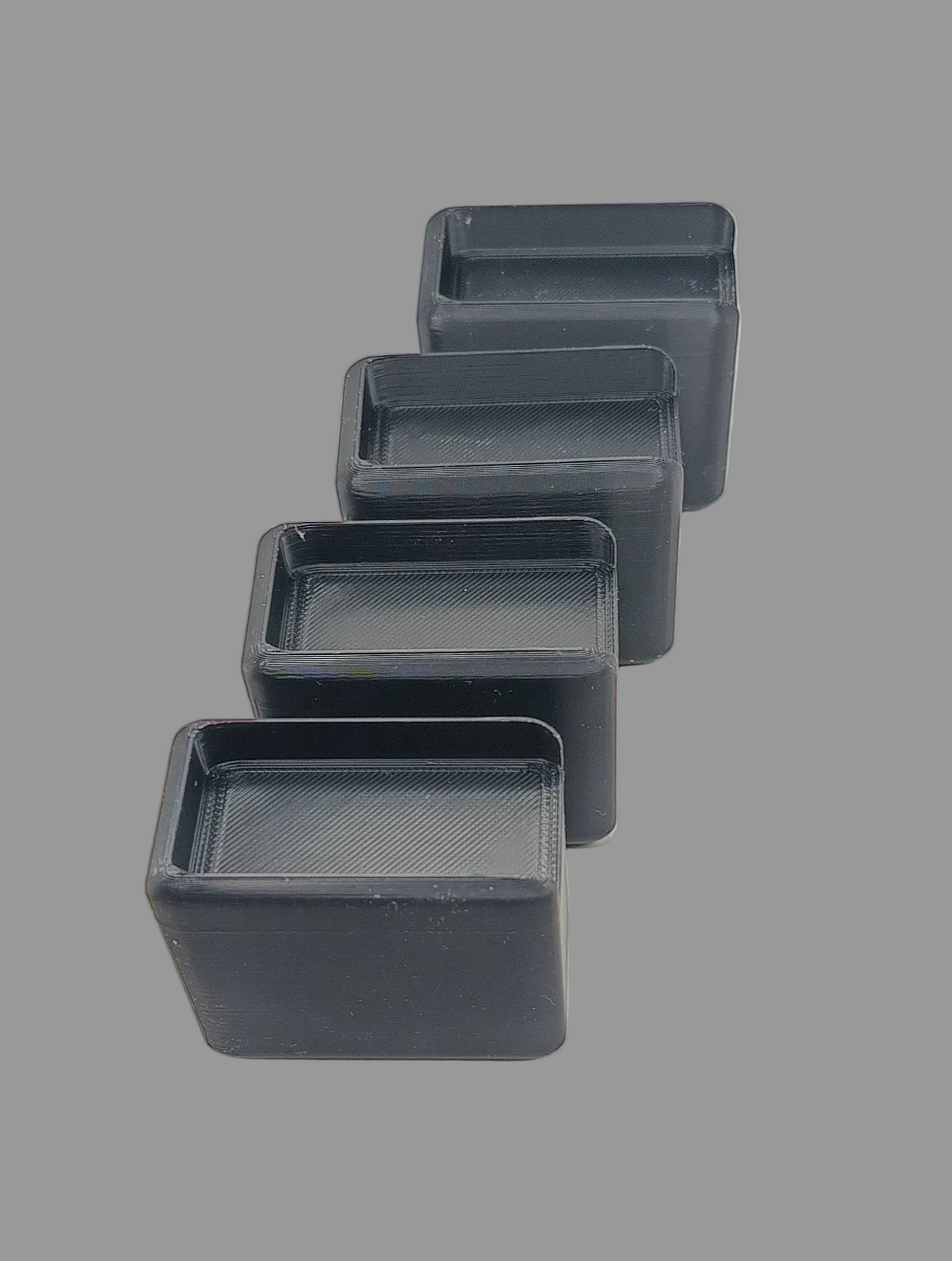 Detaliu suporți monitor 3D print, design compact și material rezistent