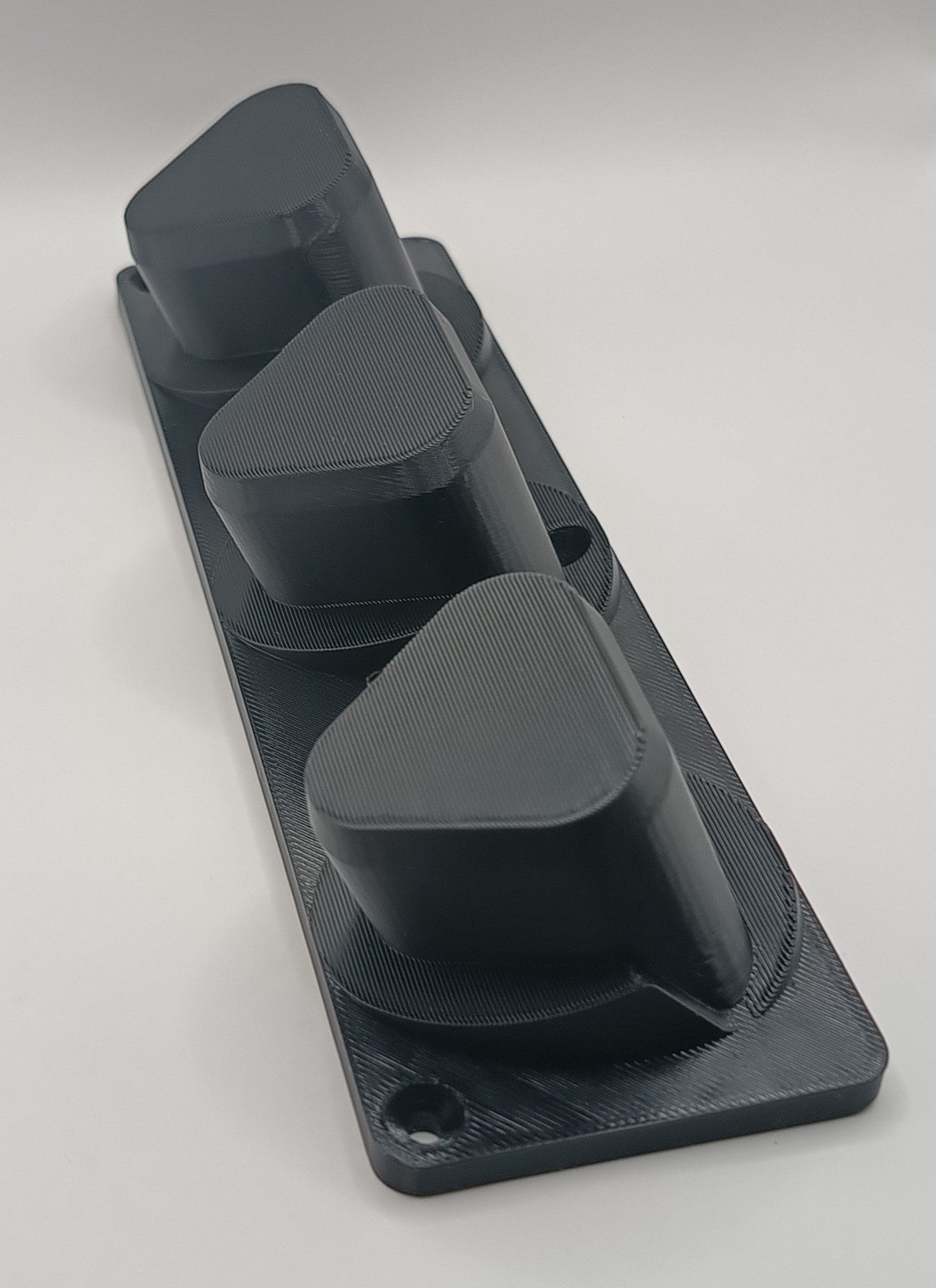 Sistem de organizare atelier cu suporturi printate 3D pentru mașini de găurit Parkside.